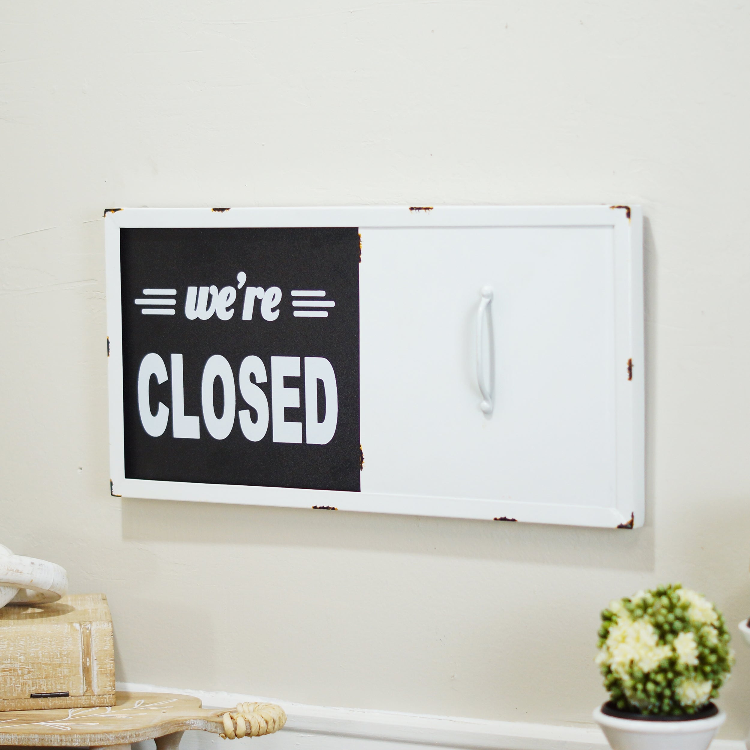 Metal. Sliding Open/Closed Sign – Transpac Brands